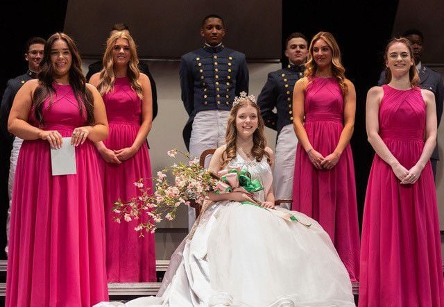 Coronation ceremony a time-honored Apple Blossom tradition | Winchester Star | winchesterstar.com