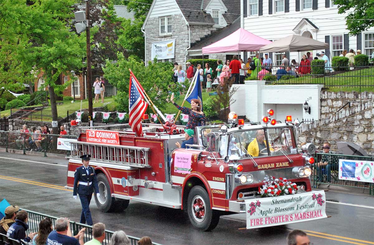 Apple Blossom Festival: Firefighters' Parade - Winchester-Frederick County Convention & Visitors Bureau