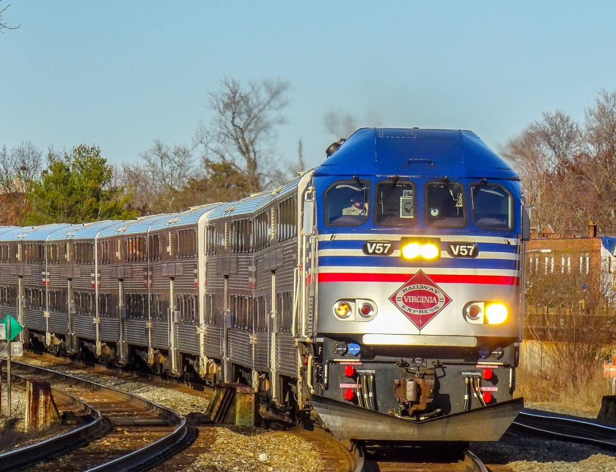 Could the Virginia Railway Express operate more like a second Metro? –  Greater Greater Washington