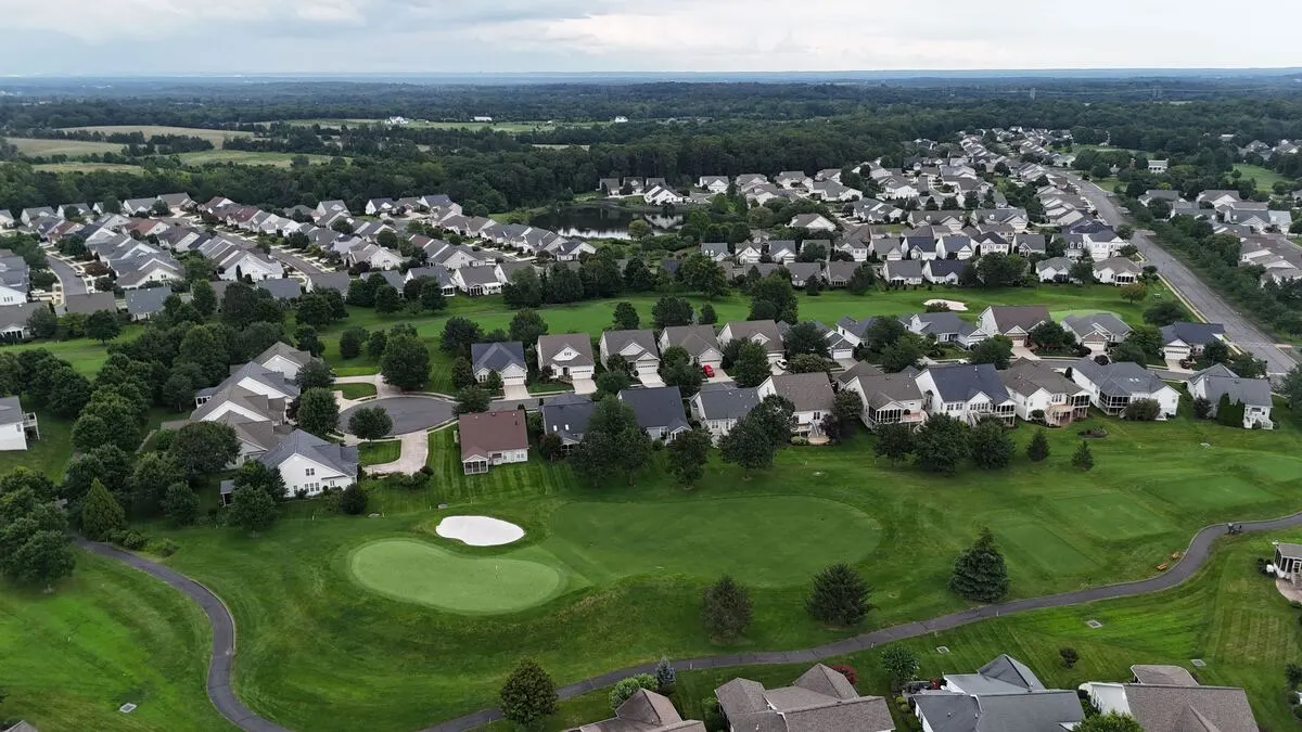 Homes on the golf course at Heritage Hunt in Gainesville, VA