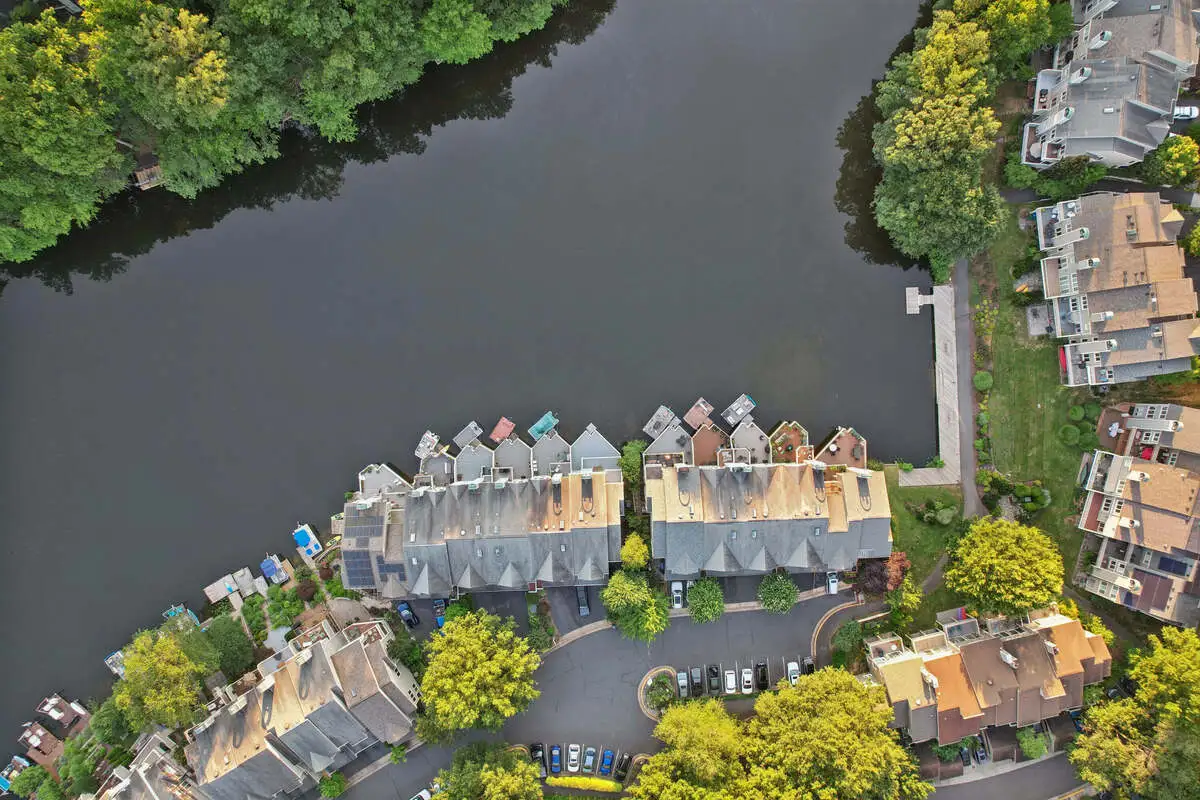 Aerial overhead shot of lakefront real estate in Reston, VA.